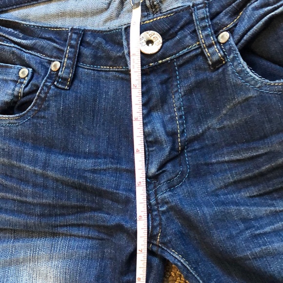 Cambridge Distressed Blue Jeans - Picture 7 of 12